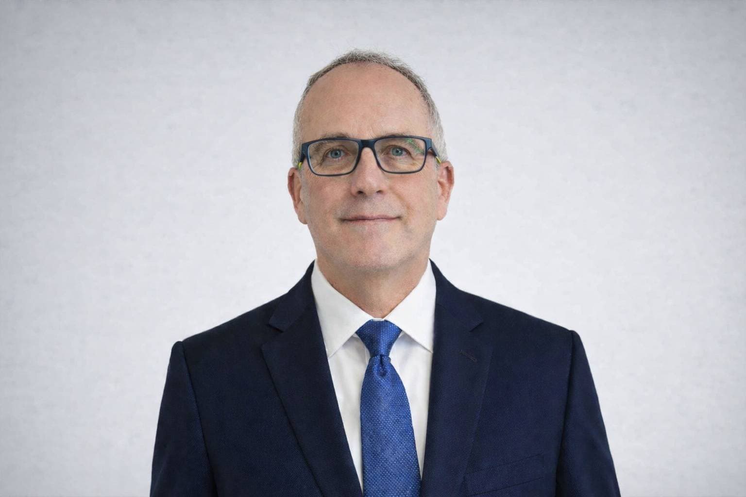 Nigel Cross